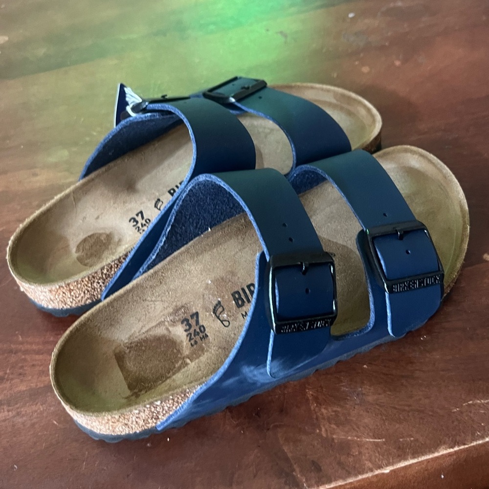 Navy Blue Birkenstocks BNWT - Picture 4 of 6